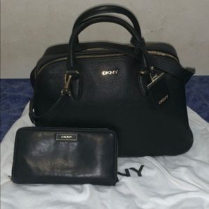 DKNY Satchel & Wallet Set